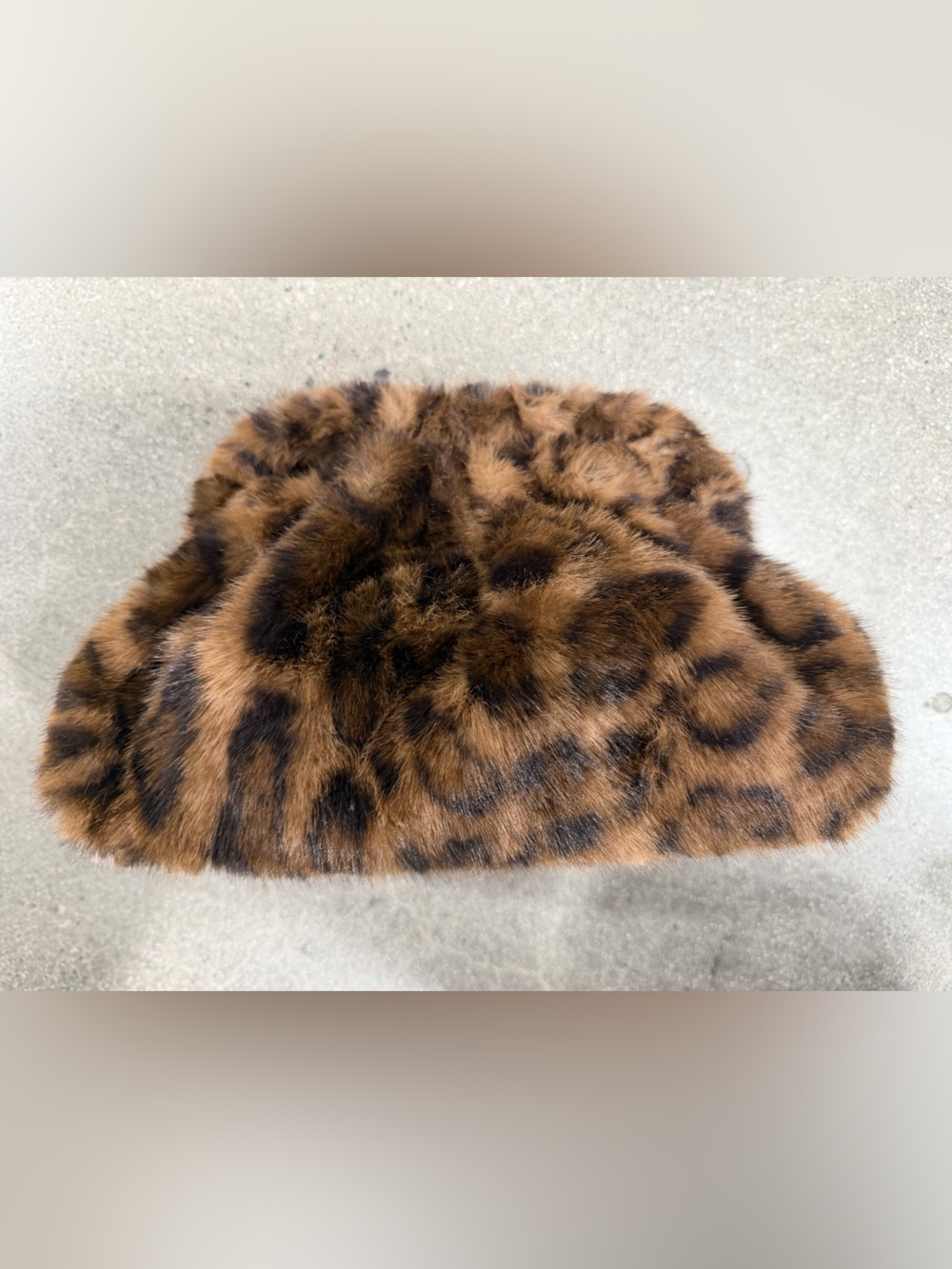 Lux Faux Fur Clutch Bag in LEOPARD PRINT